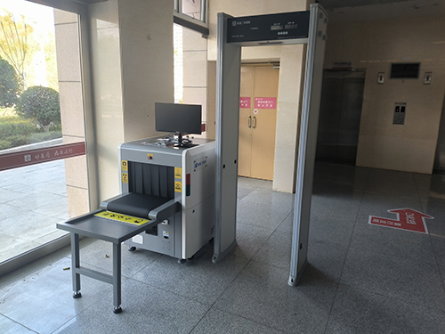 医院安检门